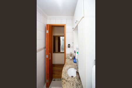 Apartamento à venda com 57m², 2 quartos e 1 vagaBanheiro