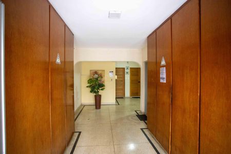 Apartamento à venda com 57m², 2 quartos e 1 vagaHall social
