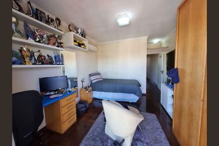 Casa à venda com 4 quartos, 200m² em Butanta, São Paulo