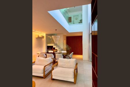 Casa à venda com 4 quartos, 445m² em Barra da Tijuca, Rio de Janeiro