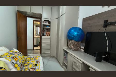 Apartamento à venda com 324m², 4 quartos e 3 vagas Apartamento à venda com 324m², 4 quartos e 3 vagasQuarto 2