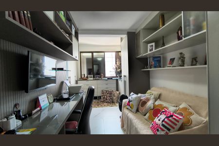 Apartamento à venda com 324m², 4 quartos e 3 vagas Apartamento à venda com 324m², 4 quartos e 3 vagasQuarto 1