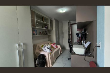 Apartamento à venda com 324m², 4 quartos e 3 vagas Apartamento à venda com 324m², 4 quartos e 3 vagasQuarto 1