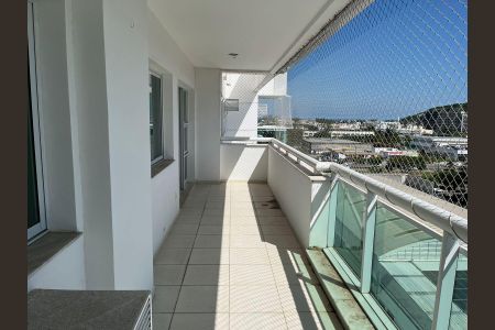 Apartamento à venda com 130m², 2 quartos e 2 vagas