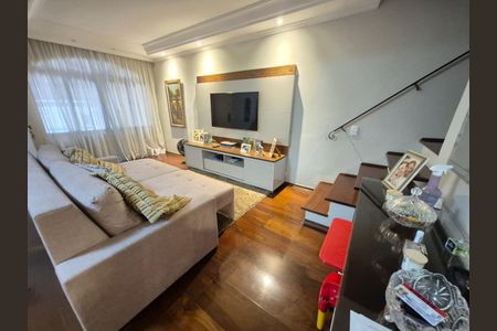 Casa à venda com 4 quartos, 199m² em Campo Belo, São Paulo