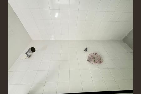 Apartamento à venda com 134m², 3 quartos e 1 vaga Apartamento à venda com 134m², 3 quartos e 1 vagaBanheiro da Suíte