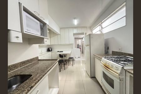 Apartamento à venda com 134m², 3 quartos e 1 vaga Apartamento à venda com 134m², 3 quartos e 1 vagaCozinha