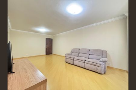 Apartamento à venda com 134m², 3 quartos e 1 vaga Apartamento à venda com 134m², 3 quartos e 1 vagaSala