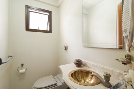 Apartamento para alugar com 200m², 3 quartos e 3 vagas Apartamento para alugar com 200m², 3 quartos e 3 vagasLavabo