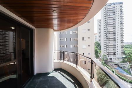 Apartamento para alugar com 200m², 3 quartos e 3 vagas Apartamento para alugar com 200m², 3 quartos e 3 vagasVaranda da Sala