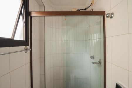 Apartamento para alugar com 200m², 3 quartos e 3 vagas Apartamento para alugar com 200m², 3 quartos e 3 vagasÁrea de Serviço e Banheiro de Serviço