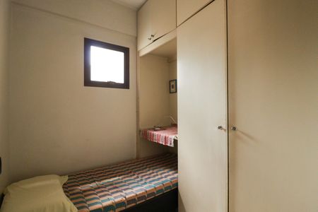 Apartamento para alugar com 200m², 3 quartos e 3 vagas Apartamento para alugar com 200m², 3 quartos e 3 vagasÁrea de Serviço e Banheiro de Serviço