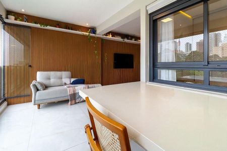 Apartamento à venda com 2 quartos, 73m² em Cerqueira César, São Paulo