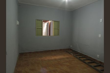 Casa à venda com 320m², 4 quartos e 2 vagasQuarto 1 - Casa 2