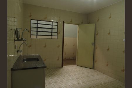 Casa à venda com 320m², 4 quartos e 2 vagasCozinha Casa 2