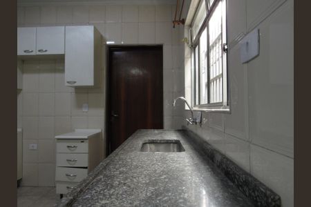 Casa à venda com 320m², 4 quartos e 2 vagasCozinha