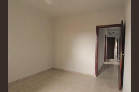 Casa à venda com 320m², 4 quartos e 2 vagasQuarto 2