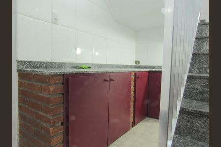 Casa à venda com 320m², 4 quartos e 2 vagasSala