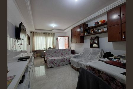 Casa à venda com 2 quartos, 160m² em Vila Carrão, São Paulo