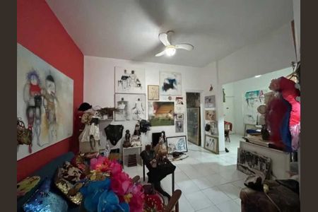 Apartamento à venda com 76m², 1 quarto e sem vaga