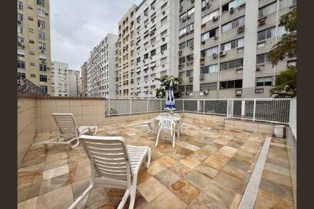 Apartamento à venda com 117m², 2 quartos e 1 vaga