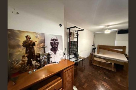 Apartamento à venda com 117m², 2 quartos e 1 vaga