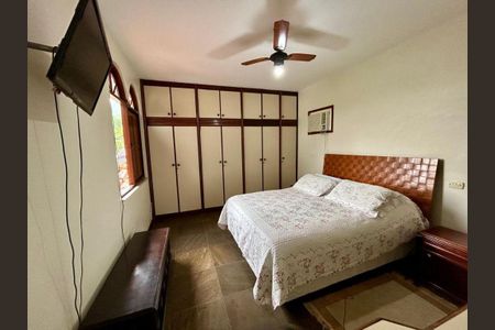 Casa à venda com 3 quartos, 192m² em Piratininga, Niterói