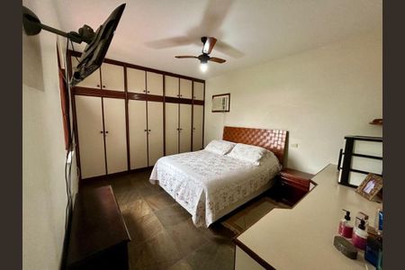 Casa à venda com 3 quartos, 192m² em Piratininga, Niterói