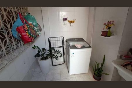 Casa de condomínio à venda com 314m², 5 quartos e 2 vagas