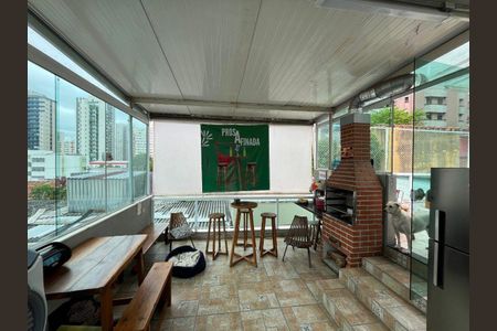 Casa à venda com 161m², 2 quartos e sem vaga