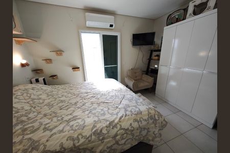 Casa à venda com 161m², 2 quartos e sem vaga