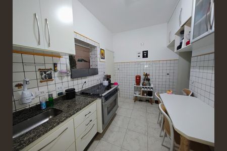Casa à venda com 161m², 2 quartos e sem vaga