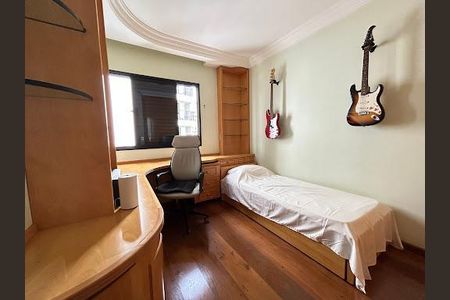 Apartamento à venda com 3 quartos, 134m² em Chácara Inglesa, São Paulo