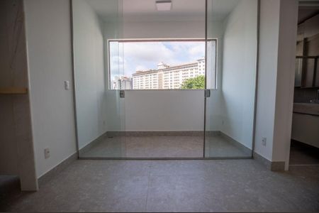 Apartamento à venda com 3 quartos, 73m² em Savassi, Belo Horizonte