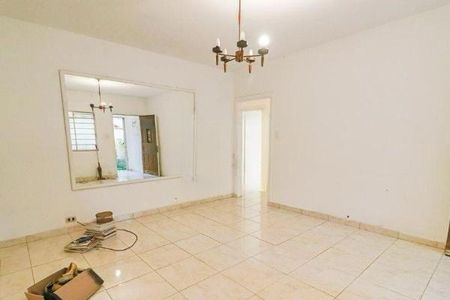 Casa à venda com 4 quartos, 246m² em Vila Sonia, São Paulo