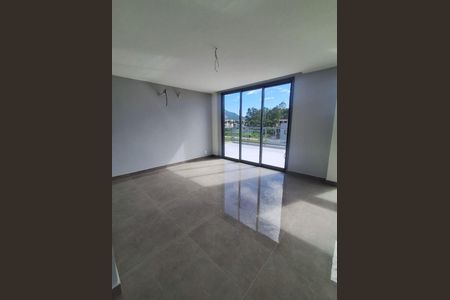 Casa à venda com 3 quartos, 388m² em Recreio dos Bandeirantes, Rio de Janeiro