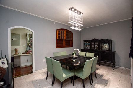 Casa à venda com 7 quartos, 354m² em Fonseca, Niterói