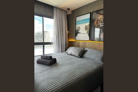 Apartamento à venda com 27m², 1 quarto e sem vaga
