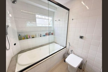 Apartamento à venda com 115m², 3 quartos e 1 vaga