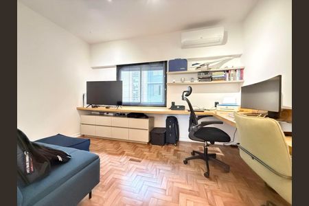 Apartamento à venda com 115m², 3 quartos e 1 vaga