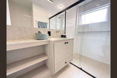 Apartamento à venda com 115m², 3 quartos e 1 vaga