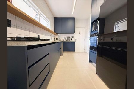 Apartamento à venda com 115m², 3 quartos e 1 vaga