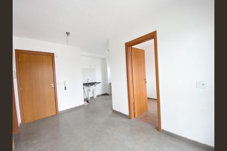Apartamento para alugar com 39m², 2 quartos e sem vaga Apartamento para alugar com 39m², 2 quartos e sem vagaSala