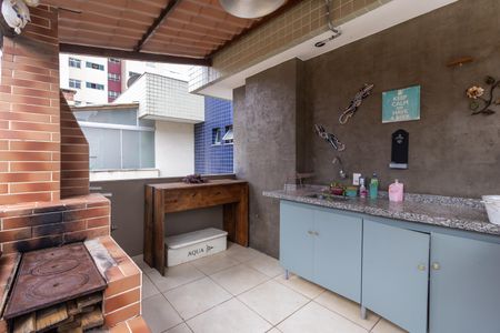 Apartamento para alugar com 160m², 4 quartos e 2 vagas Apartamento para alugar com 160m², 4 quartos e 2 vagasCobertura