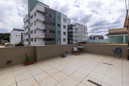 Apartamento para alugar com 160m², 4 quartos e 2 vagas Apartamento para alugar com 160m², 4 quartos e 2 vagasCobertura