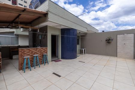 Apartamento para alugar com 160m², 4 quartos e 2 vagas Apartamento para alugar com 160m², 4 quartos e 2 vagasCobertura