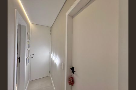 Apartamento para alugar com 90m², 2 quartos e 1 vaga Apartamento para alugar com 90m², 2 quartos e 1 vagaCorredor