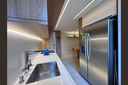 Apartamento para alugar com 90m², 2 quartos e 1 vaga Apartamento para alugar com 90m², 2 quartos e 1 vagaCozinha e Área de Serviço