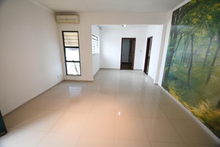Sala de casa para alugar com 3 quartos, 220m² em Jardim Alto da Barra, Campinas