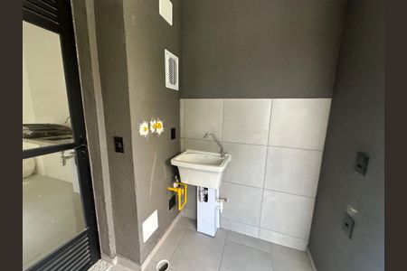 Apartamento à venda com 73m², 3 quartos e 1 vagaÁrea de Serviço